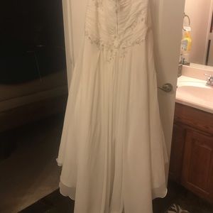 Wedding dress